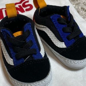 Vans Infant Baby Shoe plus Vans onesie